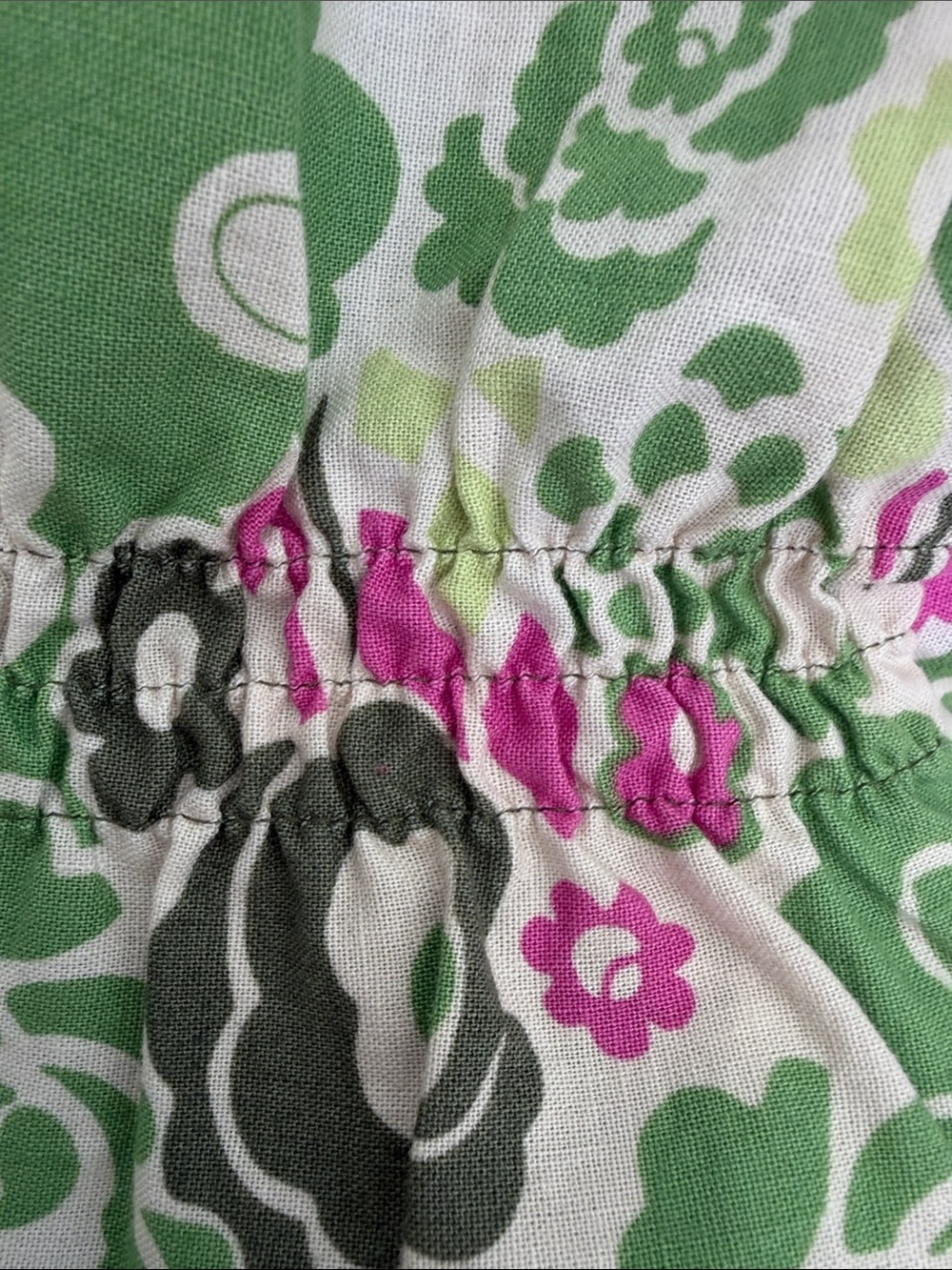 DISNEY SCRUB BAMBI Floral Top in Cream, Green & Pink - Picture 5 of 6